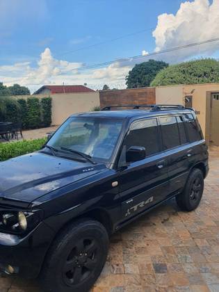 MITSUBISHI PAJERO TR4 2.0 4X4 16V FLEX 4P MANUAL